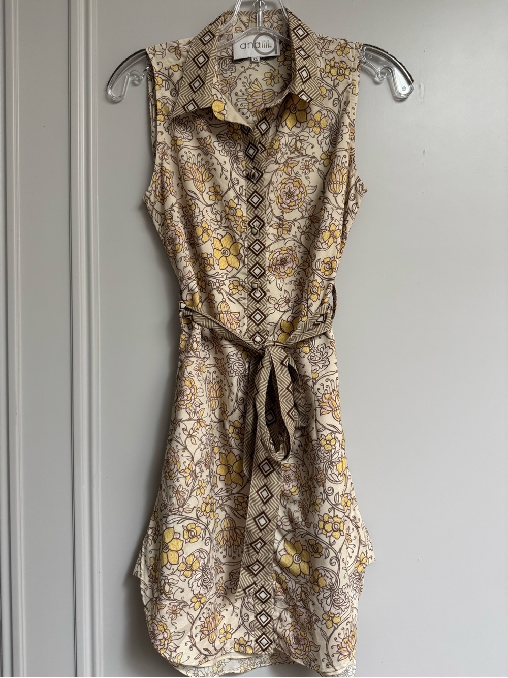 Analili Sleeveless Cream & Yellow Floral Shirtdress with Belt size XS 0